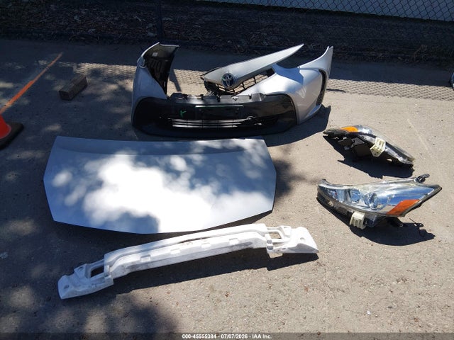 Toyota Prius V Two 2017 JTDZN3EU9HJ066204 Image 12