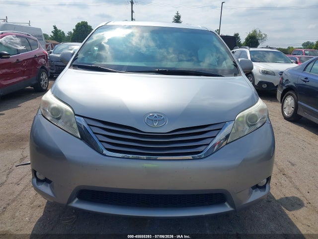 Продажа на аукционе авто 2016 Toyota Sienna Xle 7 Passenger, vin: 5TDDK3DC7GS144895, номер лота: 45555393