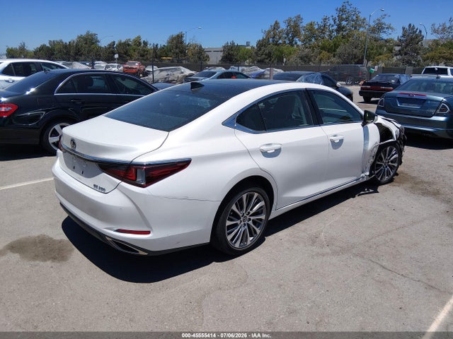 58ADZ1B11LU070272 Lexus ES 350
