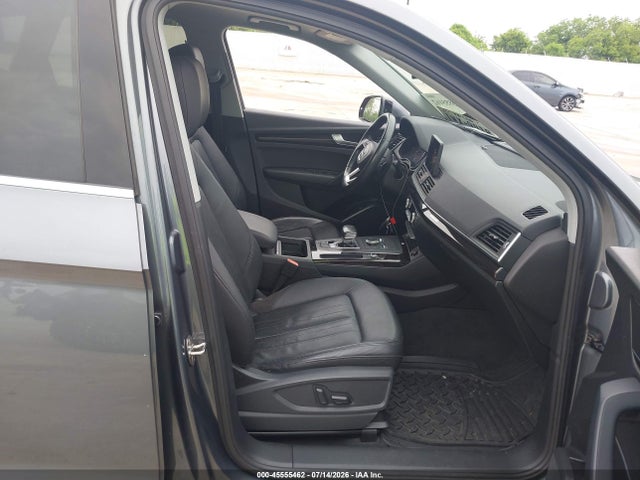 45555462 :رقم المزاد ، WA1ANAFYXL2032238 vin ، 2020 Audi Q5 Premium 45 Tfsi Quattro S Tronic/titanium Premium 45 Tfsi Quattro S Tronic مزاد بيع
