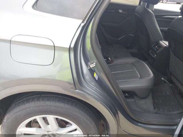 45555462 :رقم المزاد ، WA1ANAFYXL2032238 vin ، 2020 Audi Q5 Premium 45 Tfsi Quattro S Tronic/titanium Premium 45 Tfsi Quattro S Tronic مزاد بيع