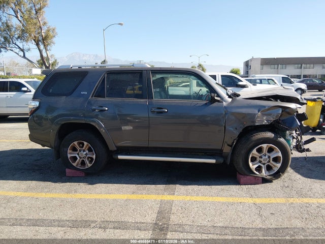 Toyota 4RUNNER SR5 2014 JTEBU5JRXE5181976 Image 15