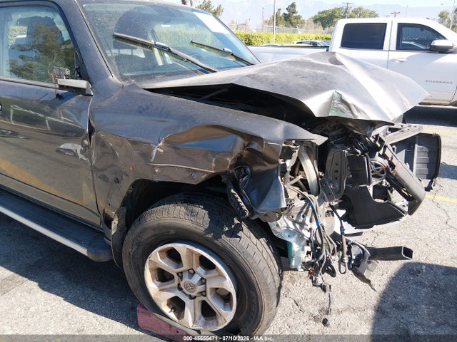 Toyota 4RUNNER SR5 2014 JTEBU5JRXE5181976 Image 12