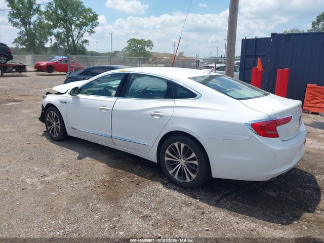 45555507 :رقم المزاد ، 1G4ZP5SS5HU182857 vin ، 2017 Buick Lacrosse Essence مزاد بيع