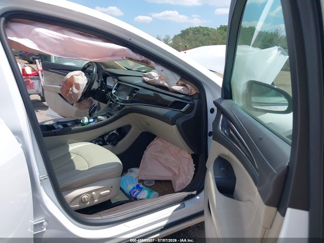 45555507 :رقم المزاد ، 1G4ZP5SS5HU182857 vin ، 2017 Buick Lacrosse Essence مزاد بيع
