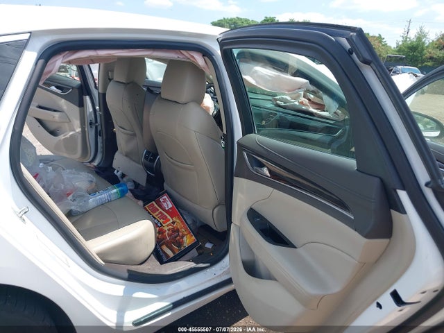 45555507 :رقم المزاد ، 1G4ZP5SS5HU182857 vin ، 2017 Buick Lacrosse Essence مزاد بيع
