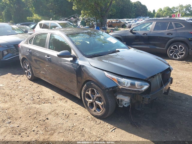 2020 Kia Forte Lxs მანქანა იყიდება აუქციონზე, vin: 3KPF24AD9LE253715, აუქციონის ნომერი: 45555513