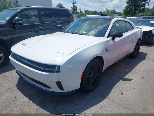 Dodge Charger Daytona Scat Pack Awd 2024 2C3CDBDK2RR205450 Image 2
