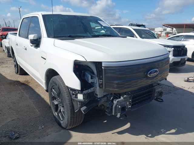 Продажа на аукционе авто 2023 Ford F-150 Lightning Lariat, vin: 1FT6W1EV2PWG57053, номер лота: 45555580
