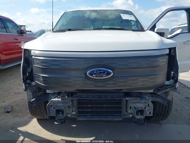 Продажа на аукционе авто 2023 Ford F-150 Lightning Lariat, vin: 1FT6W1EV2PWG57053, номер лота: 45555580