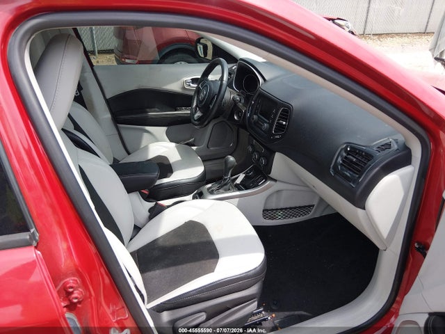 Продажа на аукционе авто 2018 Jeep Compass Latitude 4x4, vin: 3C4NJDBB9JT467690, номер лота: 45555590