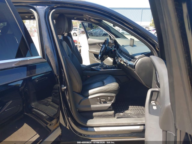 Audi Q7 3.0t Premium 2017 WA1LAAF79HD019651 Image 5