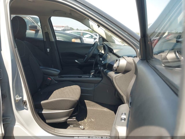 2021 Nissan Kicks Sv Xtronic Cvt მანქანა იყიდება აუქციონზე, vin: 3N1CP5CV8ML513845, აუქციონის ნომერი: 45555650