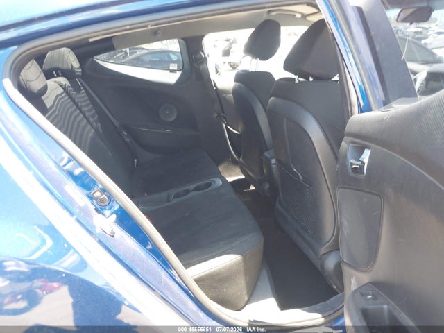 Hyundai Veloster 2016 KMHTC6AD6GU275279 Image 8