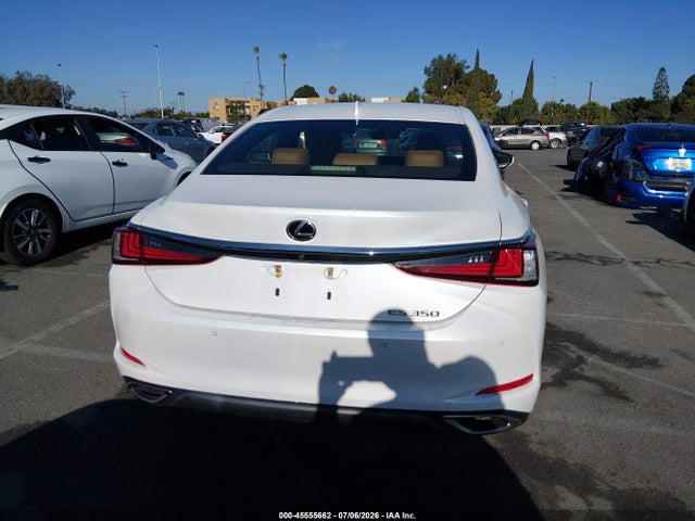 Lexus ES 350 2019 JTHBZ1B13K2000509 Image 16