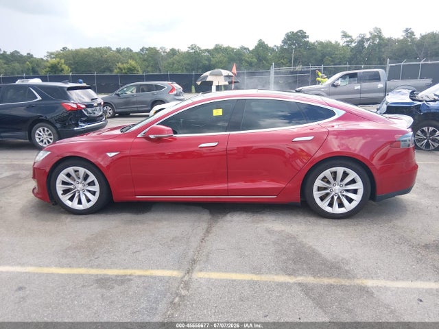 45555677 :رقم المزاد ، 5YJSA1E23GF132039 vin ، 2016 Tesla Model S 60d/70d/75d/85d/90d مزاد بيع