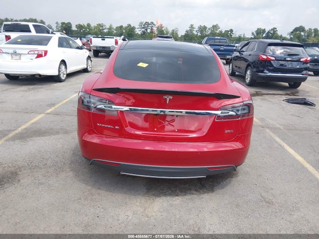 45555677 :رقم المزاد ، 5YJSA1E23GF132039 vin ، 2016 Tesla Model S 60d/70d/75d/85d/90d مزاد بيع