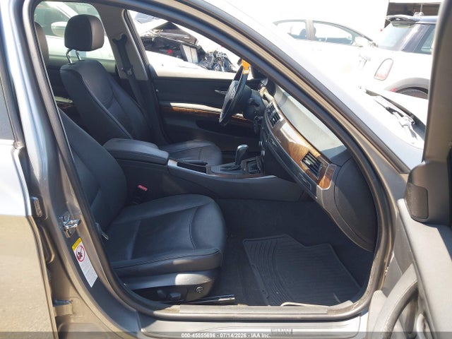 Продаж на аукціоні авто 2009 Bmw 328i, vin: WBAPH77569NL83313, номер лоту: 45555696