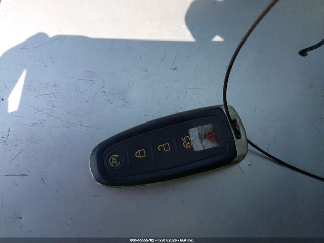 Продажа на аукционе авто 2019 Ford Escape Titanium, vin: 1FMCU0J94KUC31800, номер лота: 45555702