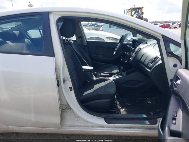 Aukcja sprzedaży 2015 Kia Forte Lx, vin: KNAFX4A62F5257752, numer aukcji: 45555708