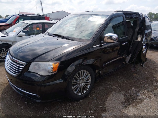Продажа на аукционе авто 2016 Chrysler Town & Country Touring-l, vin: 2C4RC1CG6GR247438, номер лота: 45555718
