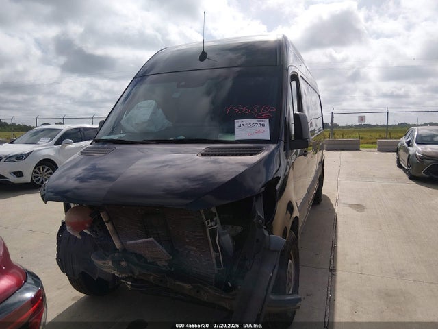 45555730 :رقم المزاد ، W1Y40CHY8NT085491 vin ، 2022 Mercedes-benz Sprinter 2500 High Roof I4 مزاد بيع