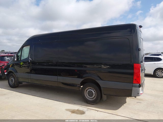 45555730 :رقم المزاد ، W1Y40CHY8NT085491 vin ، 2022 Mercedes-benz Sprinter 2500 High Roof I4 مزاد بيع