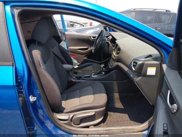 Продаж на аукціоні авто 2018 Hyundai Ioniq Hybrid Blue, vin: KMHC65LCXJU061392, номер лоту: 45555781