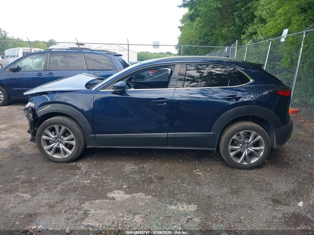 2021 Mazda Cx-30 Premium მანქანა იყიდება აუქციონზე, vin: 3MVDMBDL3MM316516, აუქციონის ნომერი: 45555797