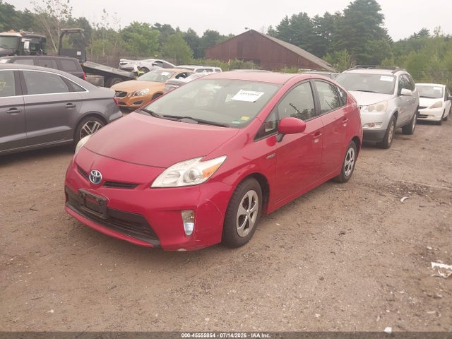 Toyota Prius Four 2014 JTDKN3DU4E0361649 Image 2