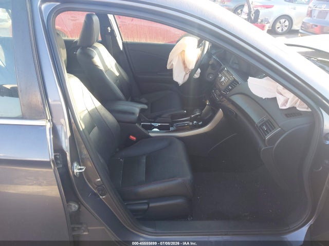 1HGCR2F1XHA011299 Honda Accord Sport Se