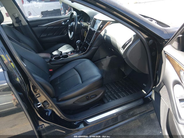 JN1EV7AR6JM433932 Infiniti Q50 3.0t Luxe