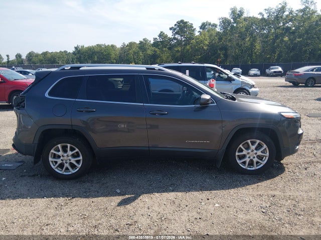 2017 Jeep Cherokee Latitude მანქანა იყიდება აუქციონზე, vin: 1C4PJLCB7HW643075, აუქციონის ნომერი: 45555919