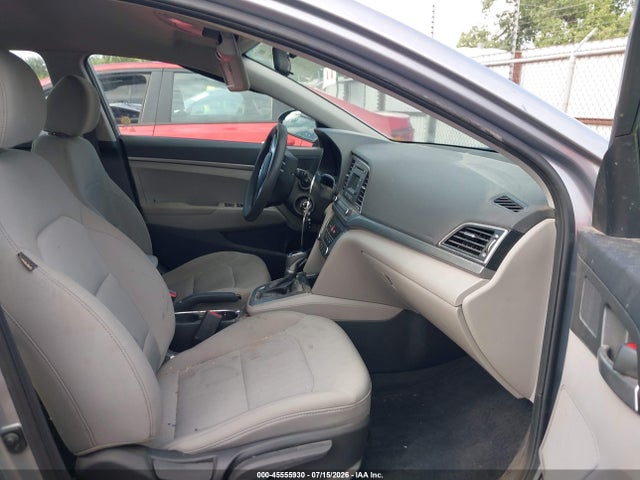 45555930 :رقم المزاد ، 5NPD74LF4HH168095 vin ، 2017 Hyundai Elantra Se مزاد بيع