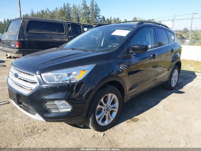 Продажа на аукционе авто 2018 Ford Escape Se, vin: 1FMCU9GD8JUA86811, номер лота: 45555933