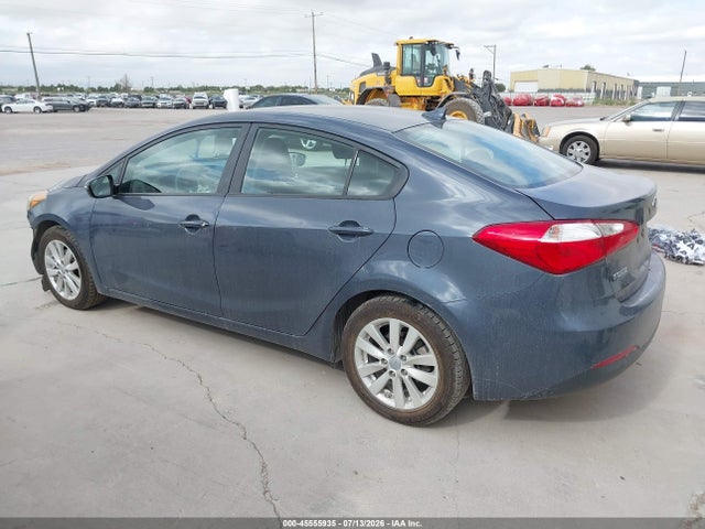 KIA FORTE LX 2016 KNAFX4A6XG5541440 Image 15