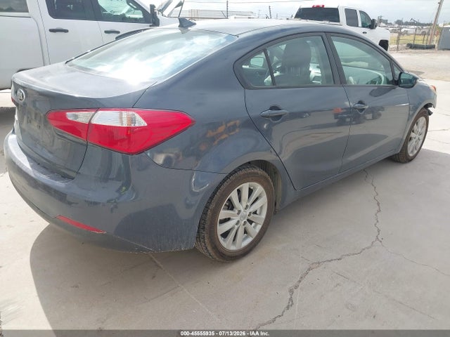 KIA FORTE LX 2016 KNAFX4A6XG5541440 Image 4