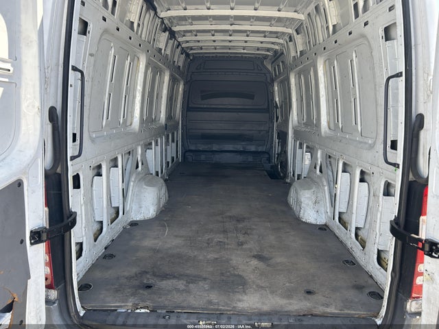 45555943 :رقم المزاد ، WD3PE8CCXFP129443 vin ، 2015 Mercedes-benz Sprinter 2500 High Roof مزاد بيع