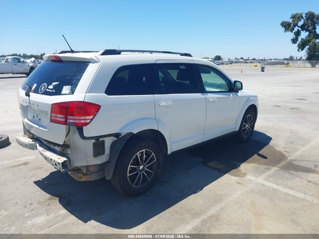 3C4PDCAB5HT608261 Dodge JOURNEY SE