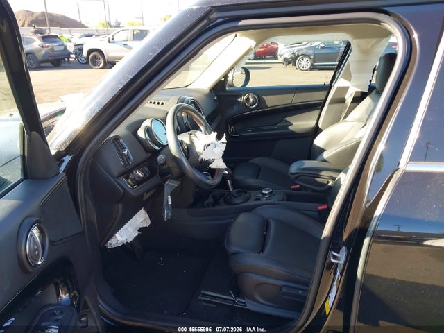 Mini Countryman Cooper S 2019 WMZYT3C54K3E95553 Image 5