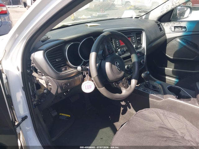 KIA Optima Lx 2015 KNAGM4A79F5663873 Image 11