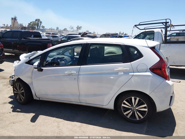 Honda FIT EX 2016 JHMGK5H72GS007987 Image 14