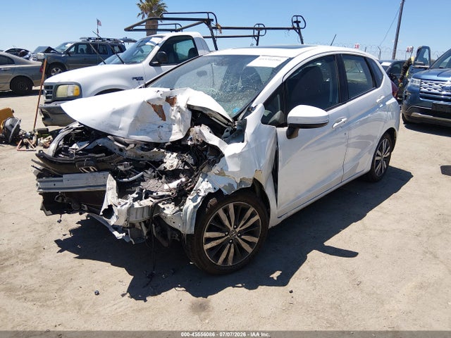 Honda FIT EX 2016 JHMGK5H72GS007987 Image 2