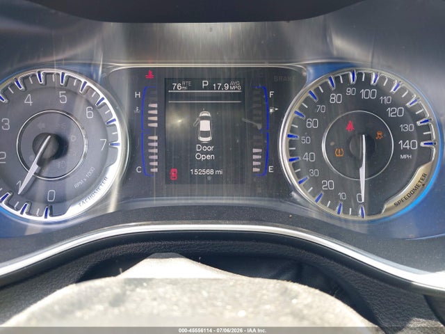 Auction sale of the 2015 Chrysler 200 Limited, vin: 1C3CCCAB2FN674642, lot number: 45556114