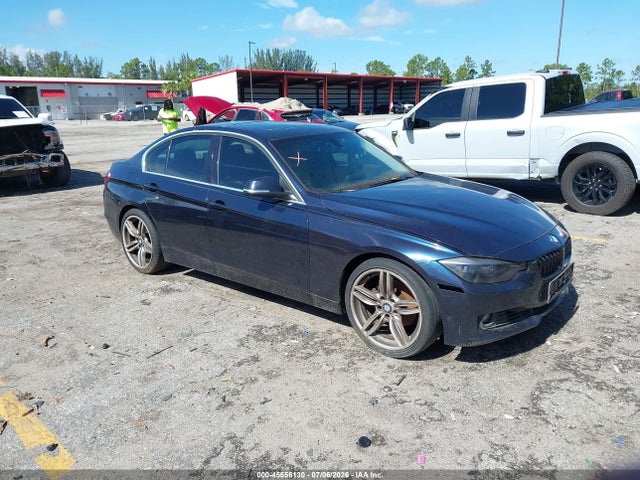2012 Bmw 328i მანქანა იყიდება აუქციონზე, vin: WBA3A5C56CF349497, აუქციონის ნომერი: 45556130