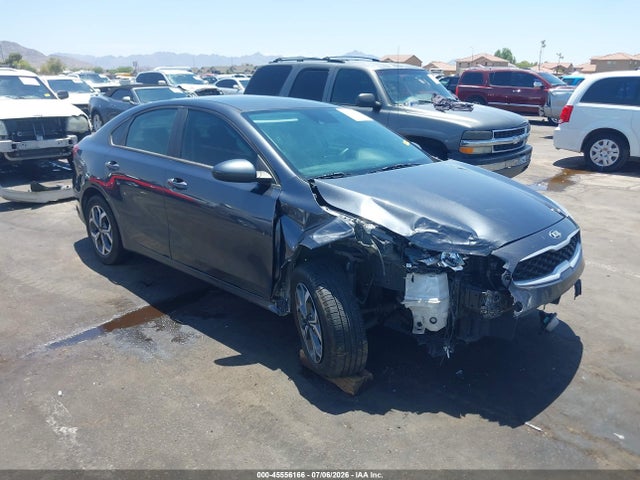KIA Forte Lxs 2020 3KPF24AD7LE237545 Image 1