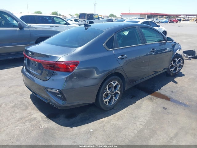 KIA Forte Lxs 2020 3KPF24AD7LE237545 Image 4