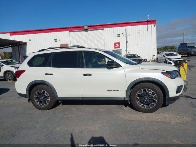 5N1DR2BM4LC599597 Nissan Pathfinder Sv 4wd