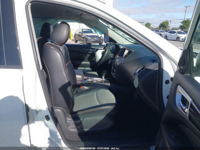 5N1DR2BM4LC599597 Nissan Pathfinder Sv 4wd