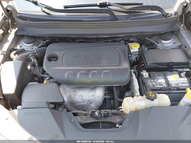 2019 Jeep Cherokee Latitude 4x4 მანქანა იყიდება აუქციონზე, vin: 1C4PJMCB3KD250411, აუქციონის ნომერი: 45556180
